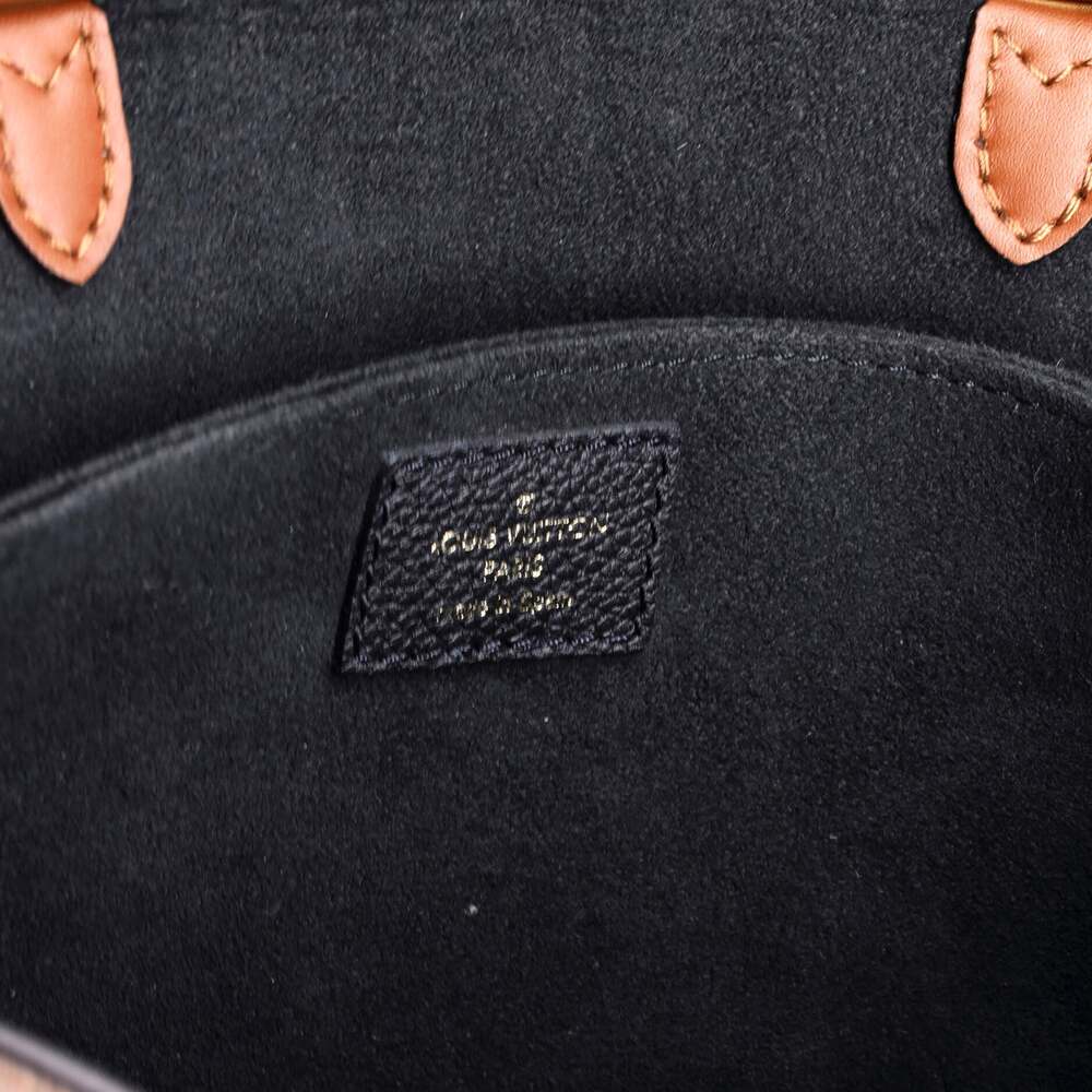 Louis Vuitton Beaumarchais Handbag #241187L15B - Picture 8 of 9